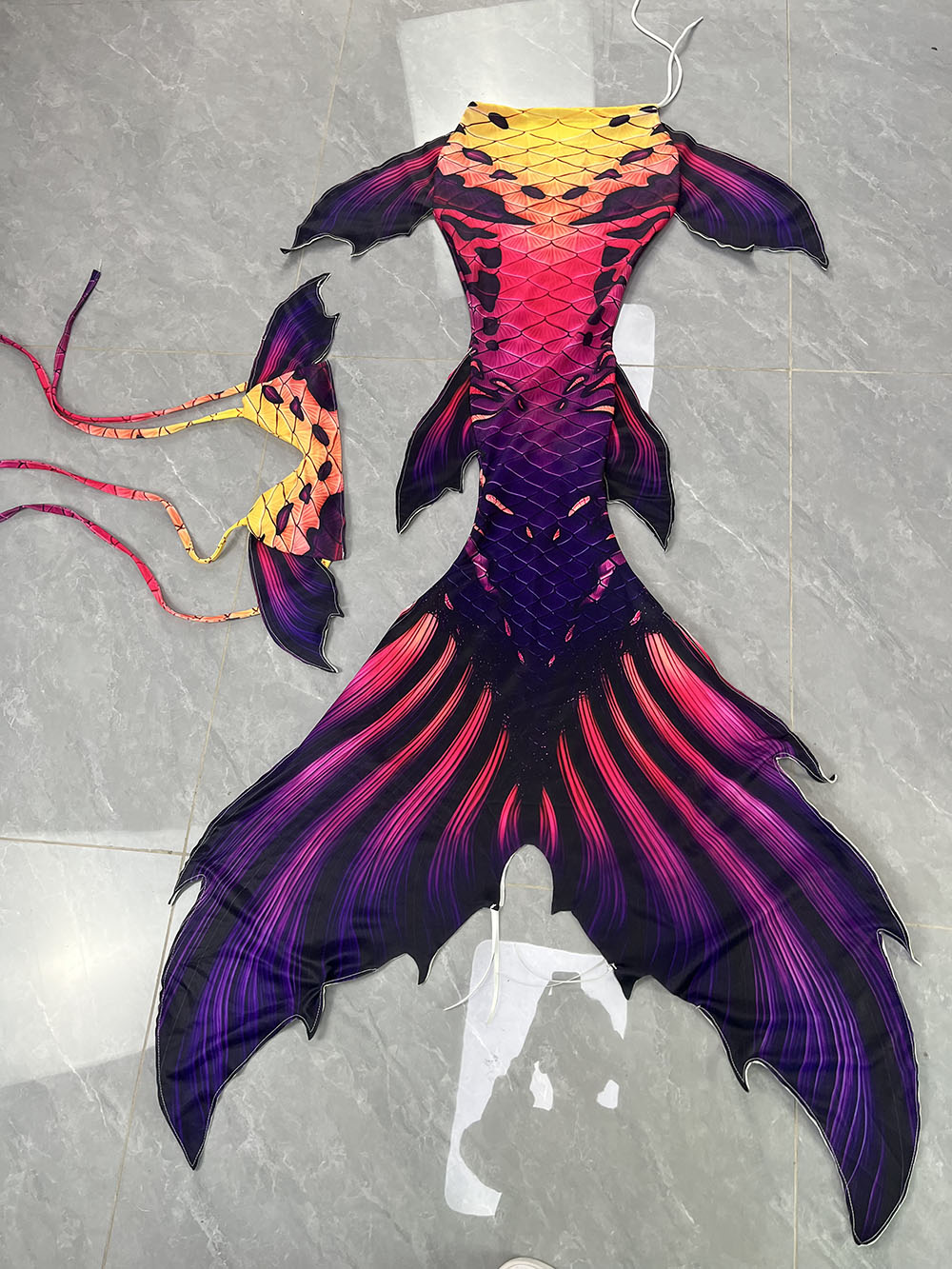Aquarium & Marine Museum - Original Color Mermaid Tail Mermaid Fish