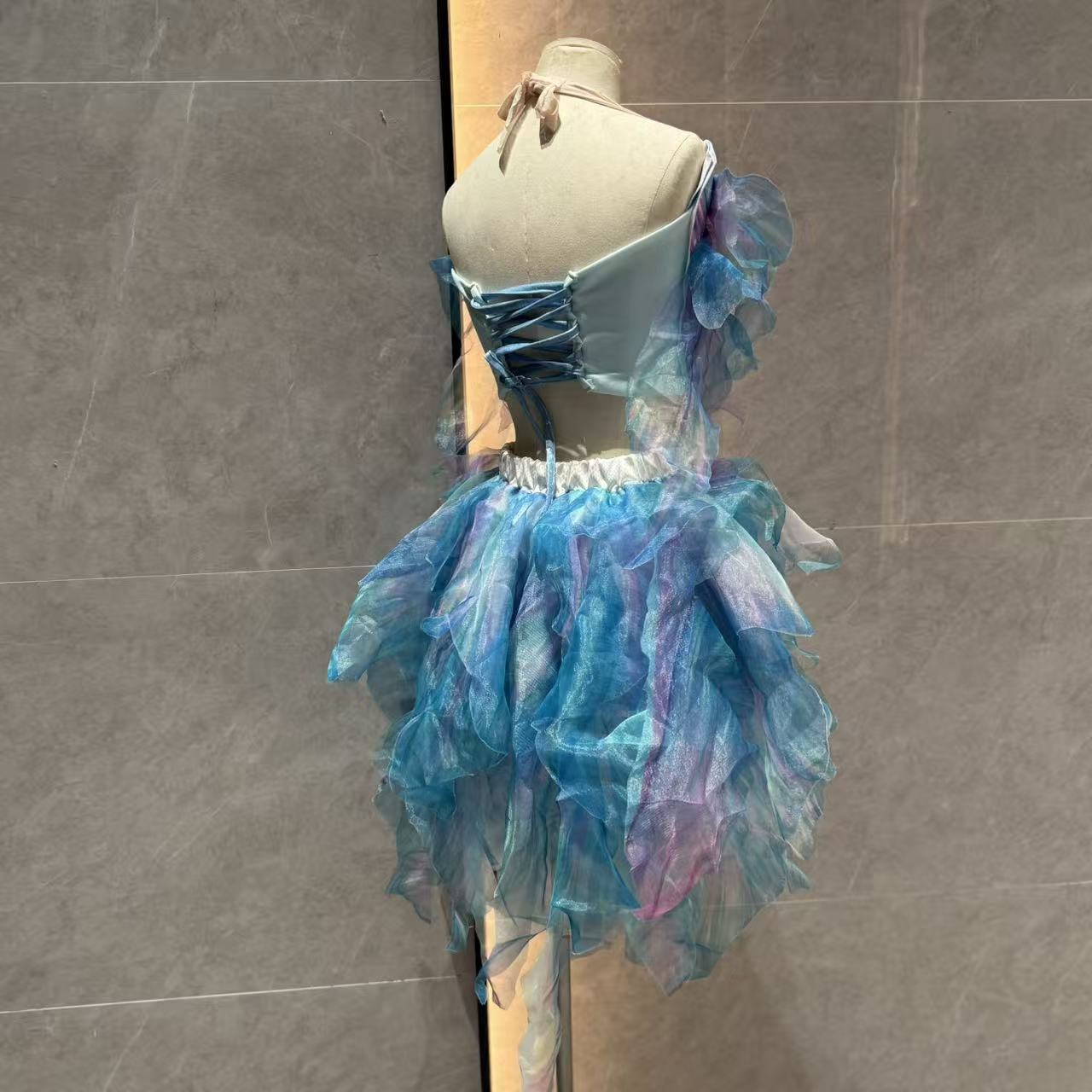 Mermaid Water Dance Skirt Prin - Aquarium & Marine Museum 评论和价格